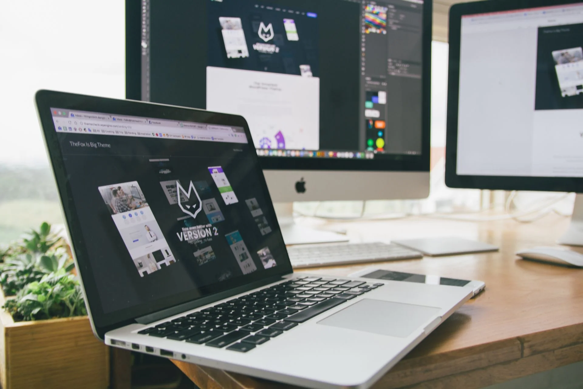 Design system component architecture with design tokens, UI components, and accessibility standards